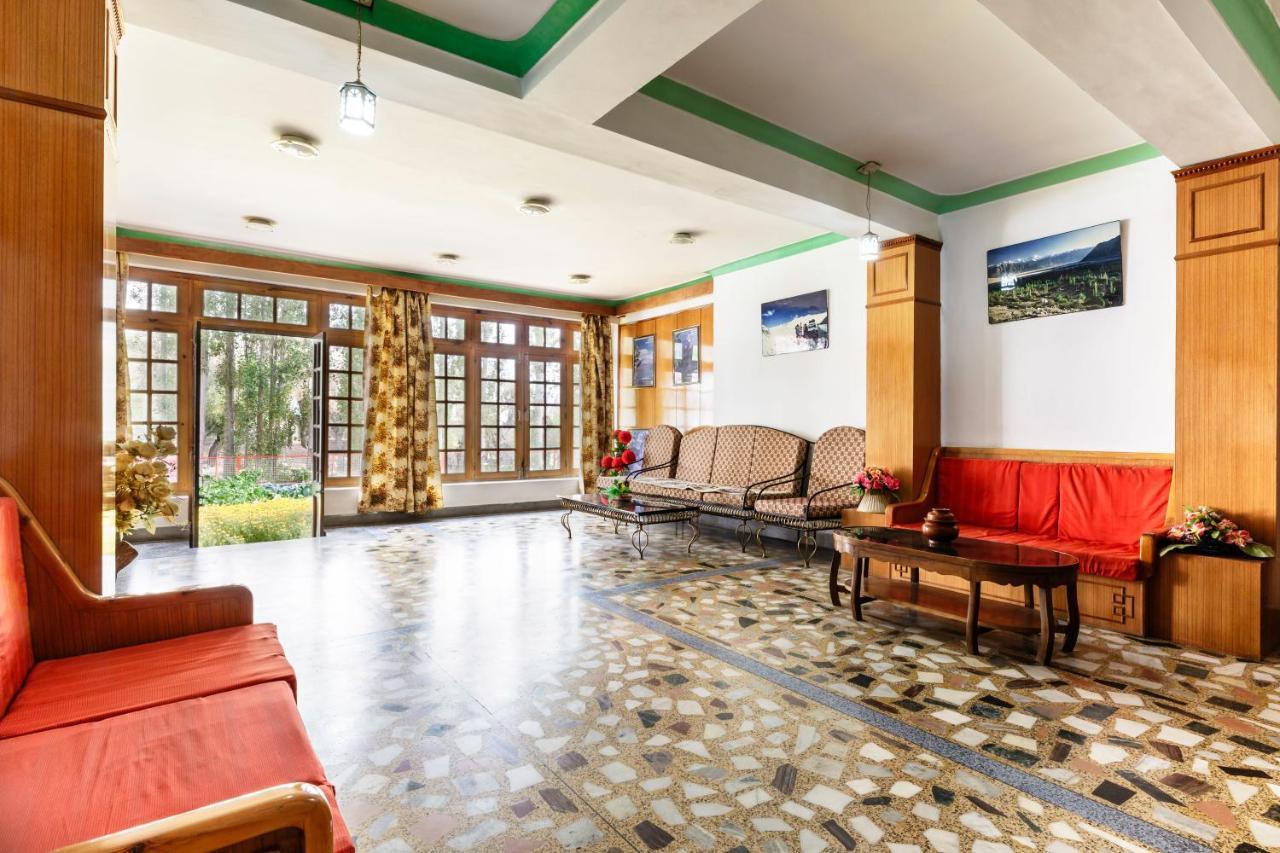 Hotel Asia Лех Экстерьер фото
